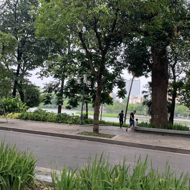 Hoan Kiem Lake