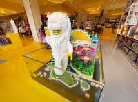 Mega Lego shop with activities