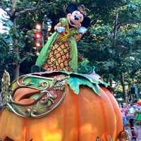 《迪士尼萬勝節活動~米奇Halloween玩轉大街派對》