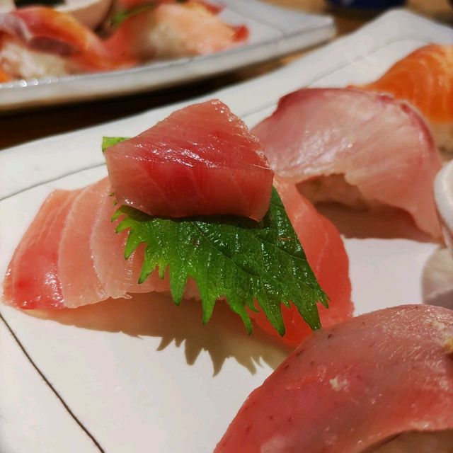 三宮！ぶっちぎり寿司で1000円ランチ