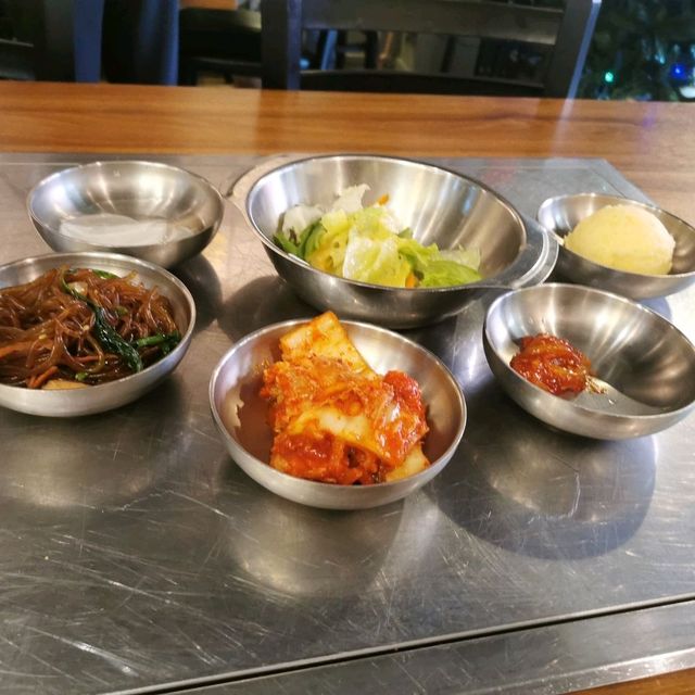 Charim BBQ restaurant highly rated! 