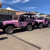 pretty pink jeep!
