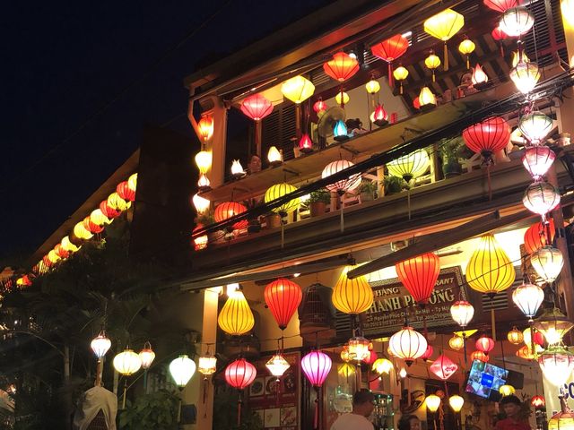 Hoi An Old Town - Vietnam 