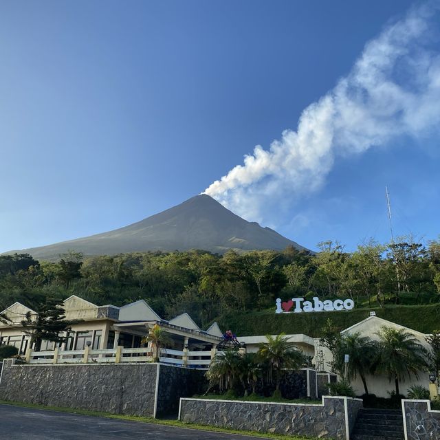 Mayon  Skyline in Tabacco
