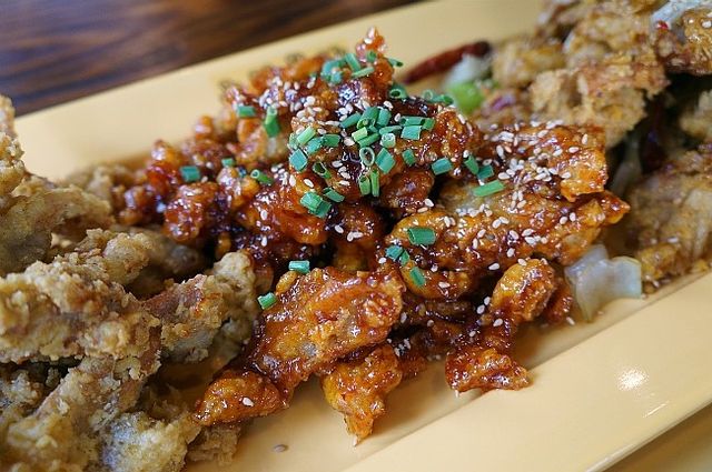 교대역 치킨 맛집. 노랑통닭