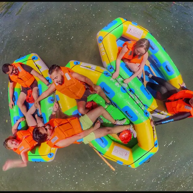 Rafting In Anji - Zhejiang 🇨🇳 