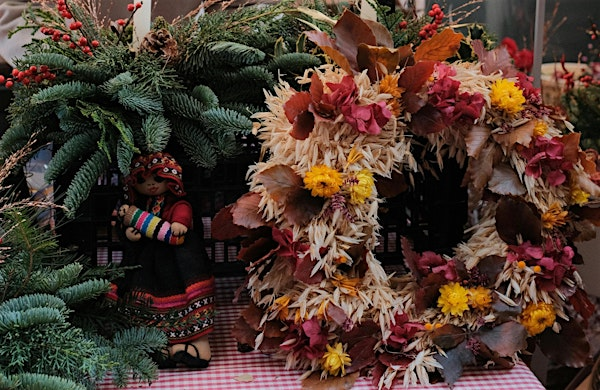 Holiday Wreath Making Workshop in Raleigh | Fifth Season Gardening