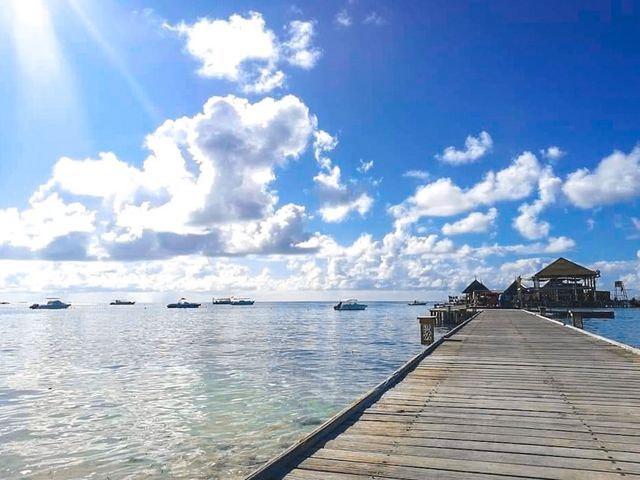 ‘ มัลดีฟส์ ‘ สวรรค์บนหาดทราย