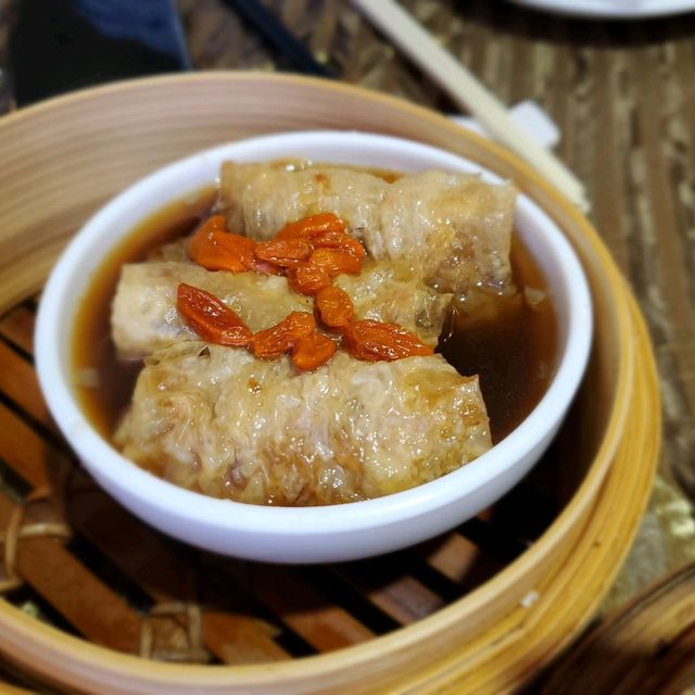 環境服務一流，點心普通