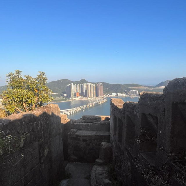 魔鬼山，探軍事古蹟維港靚景，有特色的歷史行山路線