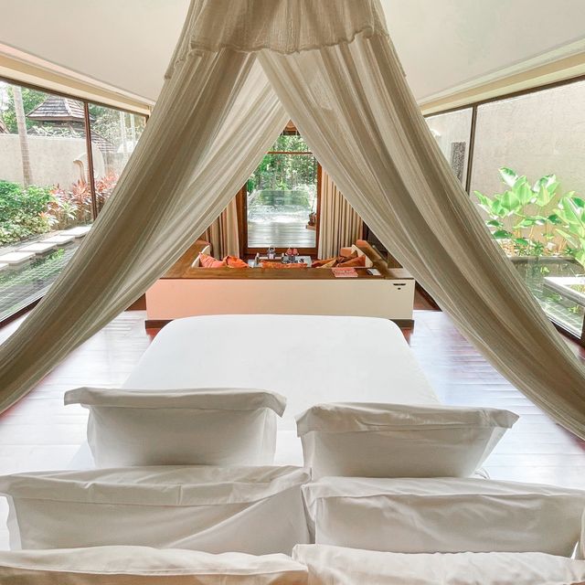 Four Season Resort - ที่พักสุดหรูท่ามกลางความสงบ
