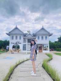 ลออคาเฟ่ คาเฟ่บ้านเรือนไทยประยุกต์