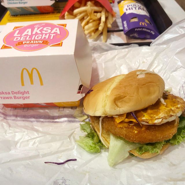 Local Dish Inspired Laksa Burger