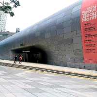 DDP (Dongdaemun Design Plaza)