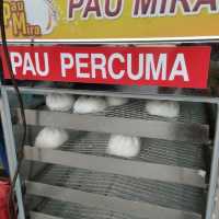 visitor get a free Pao ( steam bread ) FREE!!