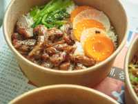 ร้านอาหารเหลาราคาเบาๆ พร้อมเสริฟถึงหน้าบ้าน 