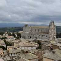 意大利 Orvieto 👀 Torre del Moro