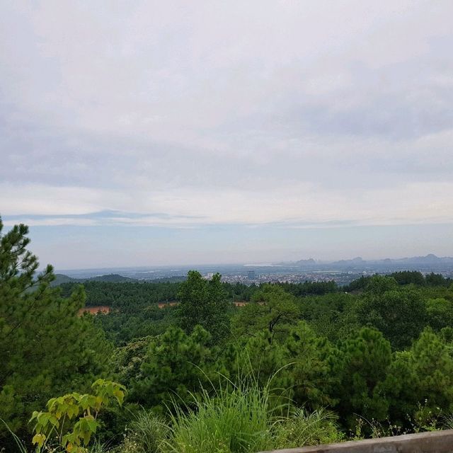 北越廣寧景點--東南亞最大寺院巴旺寺Ba Vang Pagoda