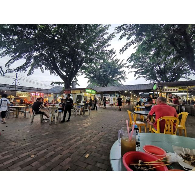 Cedar Point Food Centre 食得福美食中心

