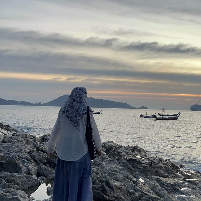 ถ่ายรูปกับ Sunset ที่หาดกะหลิม