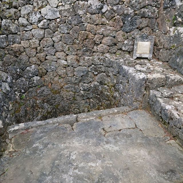 首里金城町石畳「金城大樋川」