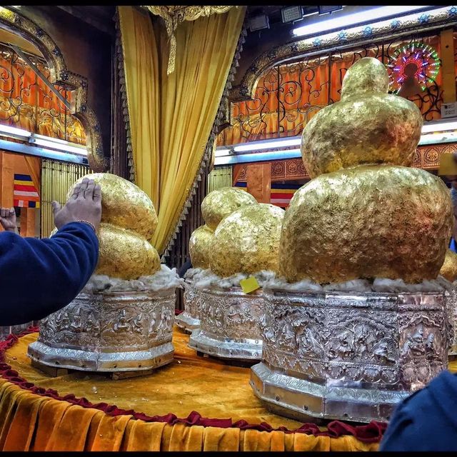 Phaung Daw Oo Pagoda.