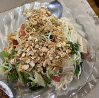 ส้มตำตลาดนัดริมโขง ร้านน้องเอเมน