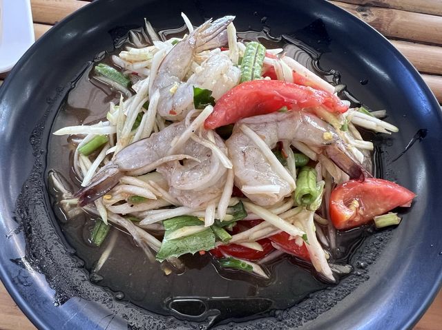 ส้มตำโรงปลาแดก ไก่ย่างวิเชียรบุรี