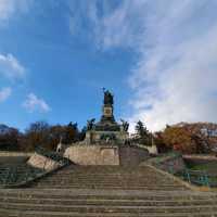 Niederwald monument