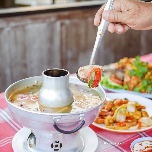 เฮือนฝ้ายคำ ร้านอาหารที่เชียงคาน