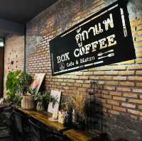 ร้านตู้กาแฟ BOX COFFEE 