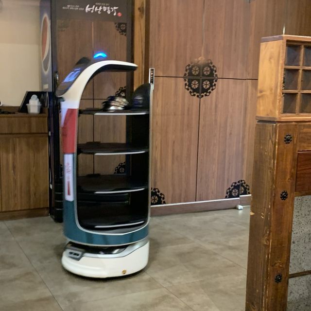 [🇰🇷, 창원] 로봇이 서빙해주는 갈비탕 맛집, 성산명가 🤖