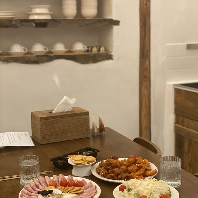 전주 한옥마을 자쿠지 2개 있는 감성숙소🤍
