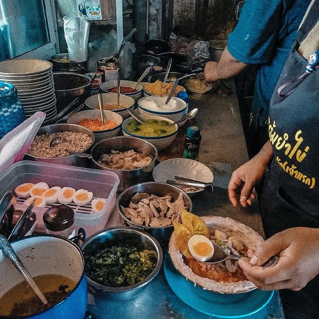 🥗ร้านก๋วยเตี๋ยวบ้านๆ แต่ แซ่บสะท้านถึงใจ🥗