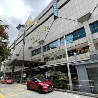 Lucky Plaza