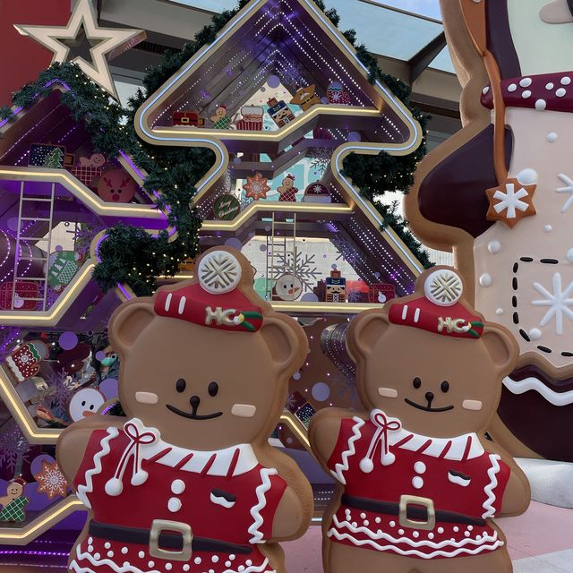 海港城慈善聖誕🎄倒數企鵝🐧裝修 海港城慈善聖誕🎄倒數企鵝🐧裝修