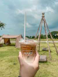 Chill Chill แคมปิ้ง คาเฟ่ลับ HAKO Cafe'n Glamping