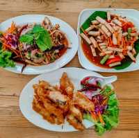 🥗 อาหารอิสานรสเด็ด กลางเมืองอู่ทอง🥗