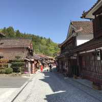 岡山県　ベンガラの町（ジャパン レッド）