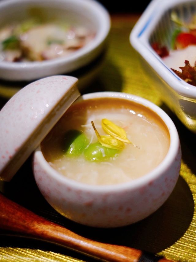 將華麗場景美食呈現出來 將華麗場景美食呈現出來