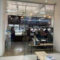 Creamier ice cream parlor, Northshore Plaza