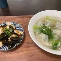 好麵好-文青🏄‍♀️衝浪風小店，讓你安心好好享受一碗麵