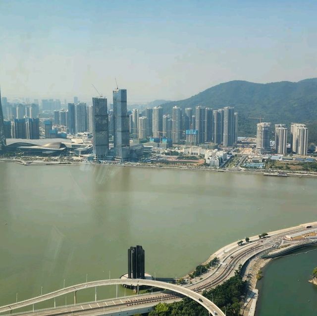 61 層樓高的澳門塔