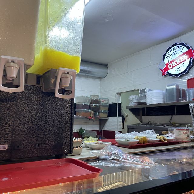土耳其遊記 fethiye 鐵板上的烤肉 第一次試羊肝串