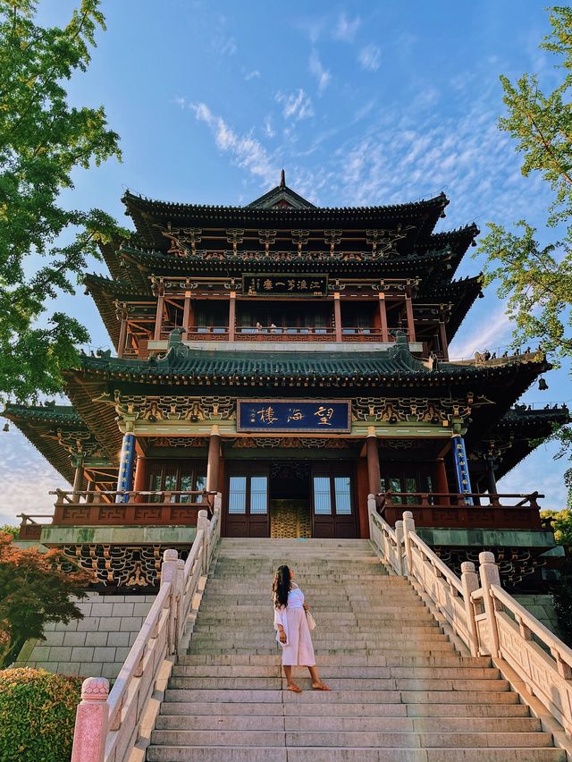 Landmark along the river, Taizhou