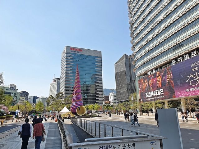 봄날 청계천 나들이
