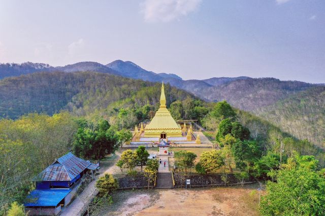 Laos is about devotion, devotion is what is respected in the heart, regardless of self.