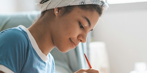 Art Academy (11-13 yrs) | Flowerfield Arts Centre