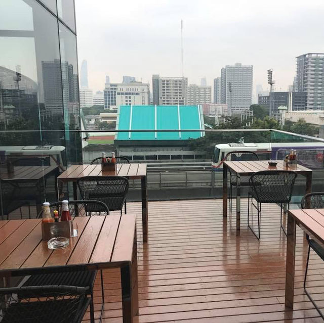 Holiday Inn Express Hotel Bangkok Siam