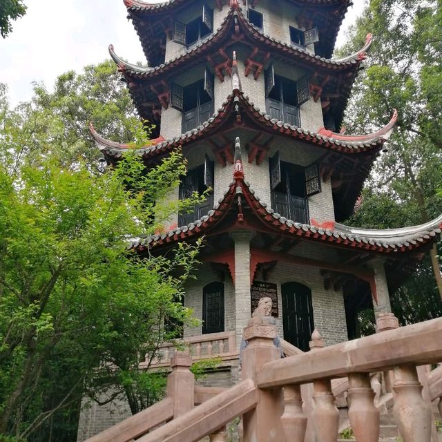 杜甫草堂，詩聖的故居🛖